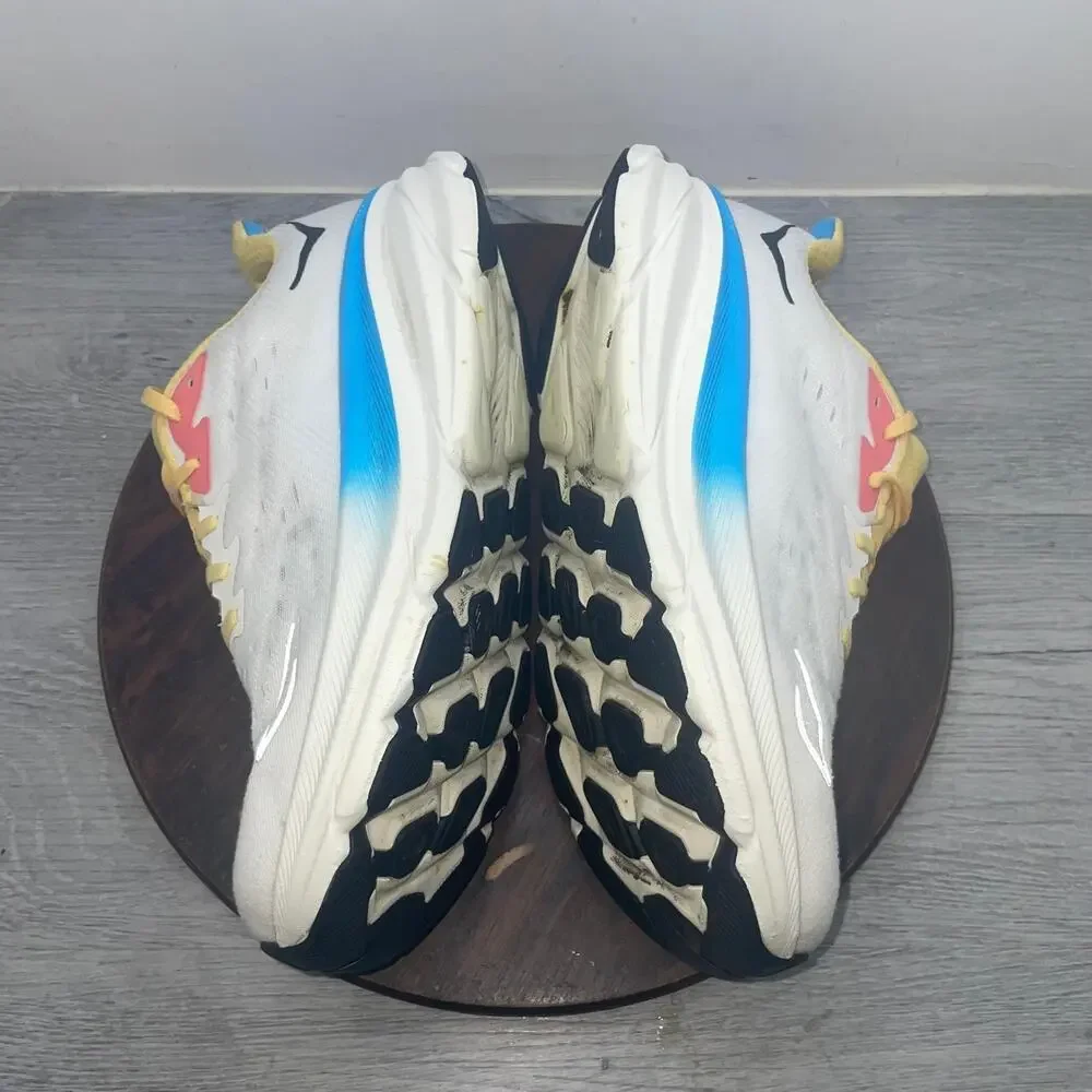 Hoka One One Clifton 9 Blanc Swim Day Shoes Women's Size 12 D WIDE 1132211 BSW